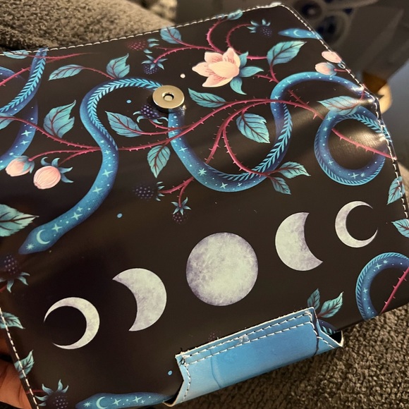 Bookish box wallet Deborah Harkness - Picture 4 of 4